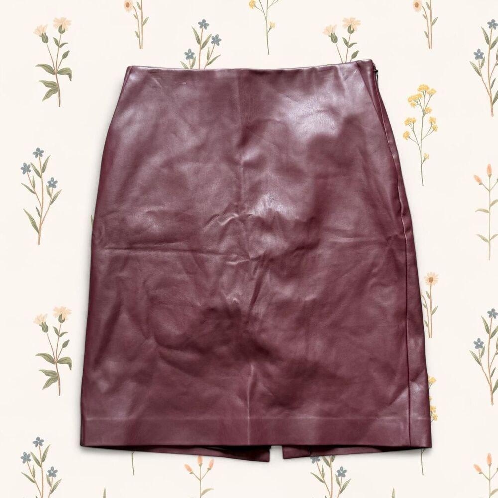 Theory Burgundy Fall Faux Leather "Clean Pencil Skirt" - Size 0